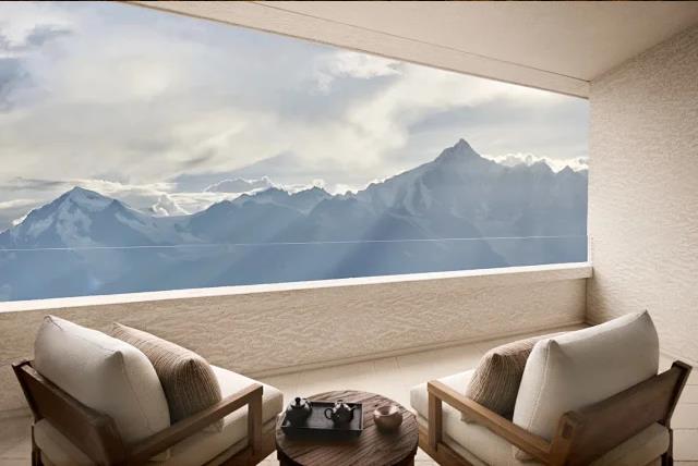 【无间设计+庄子玉】德钦梅里泊度酒店丨效果图+高清官方摄影+官方视频+实景+吴滨解析视频丨368P丨1.7G丨2024年10月开业